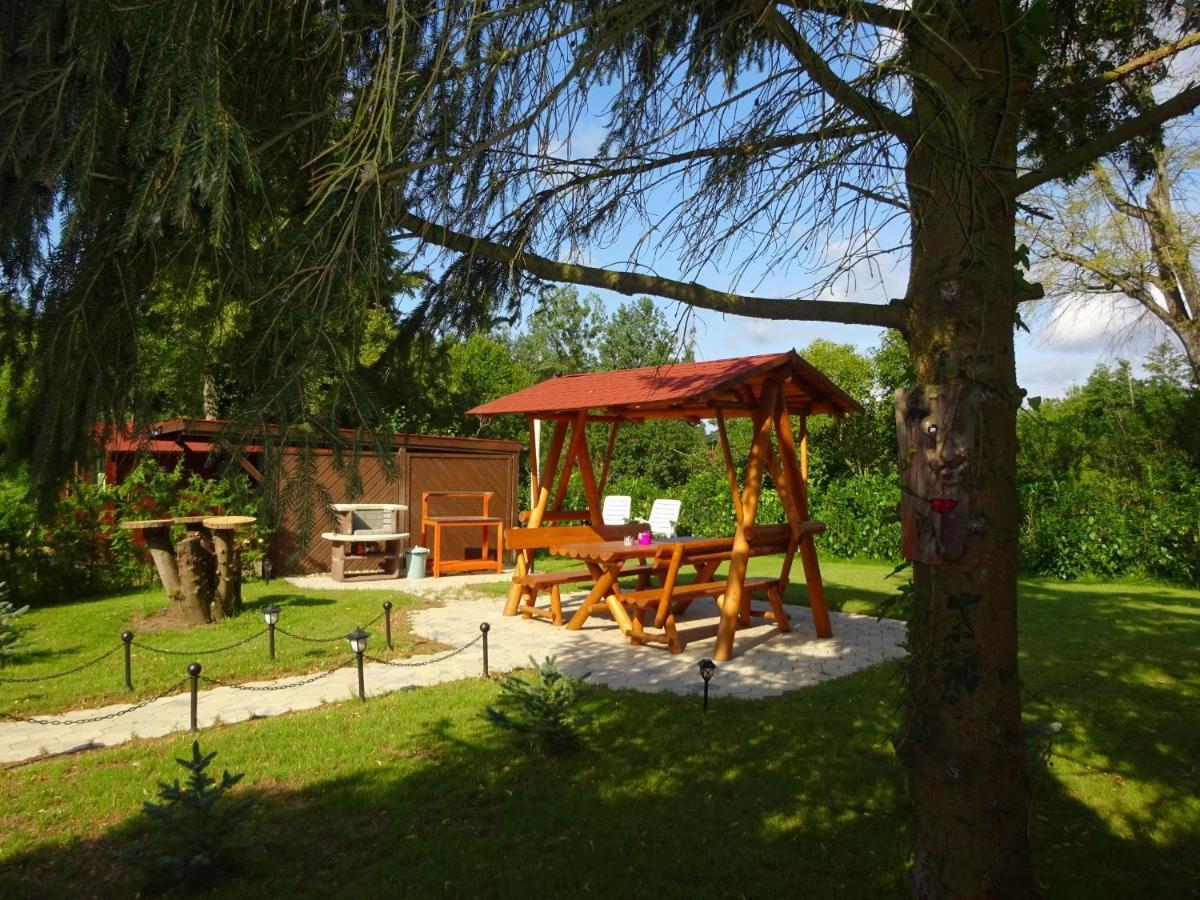 Ferienanlage Waschbaer Country 템플린 외부 사진