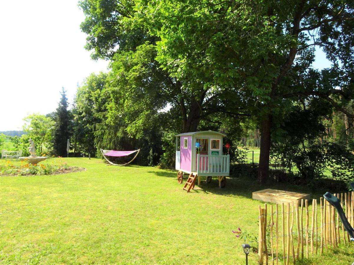Ferienanlage Waschbaer Country 템플린 외부 사진